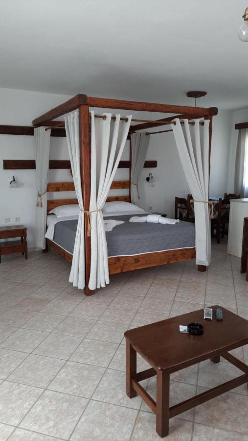 Mylos Hotel Vivlos ภายนอก รูปภาพ