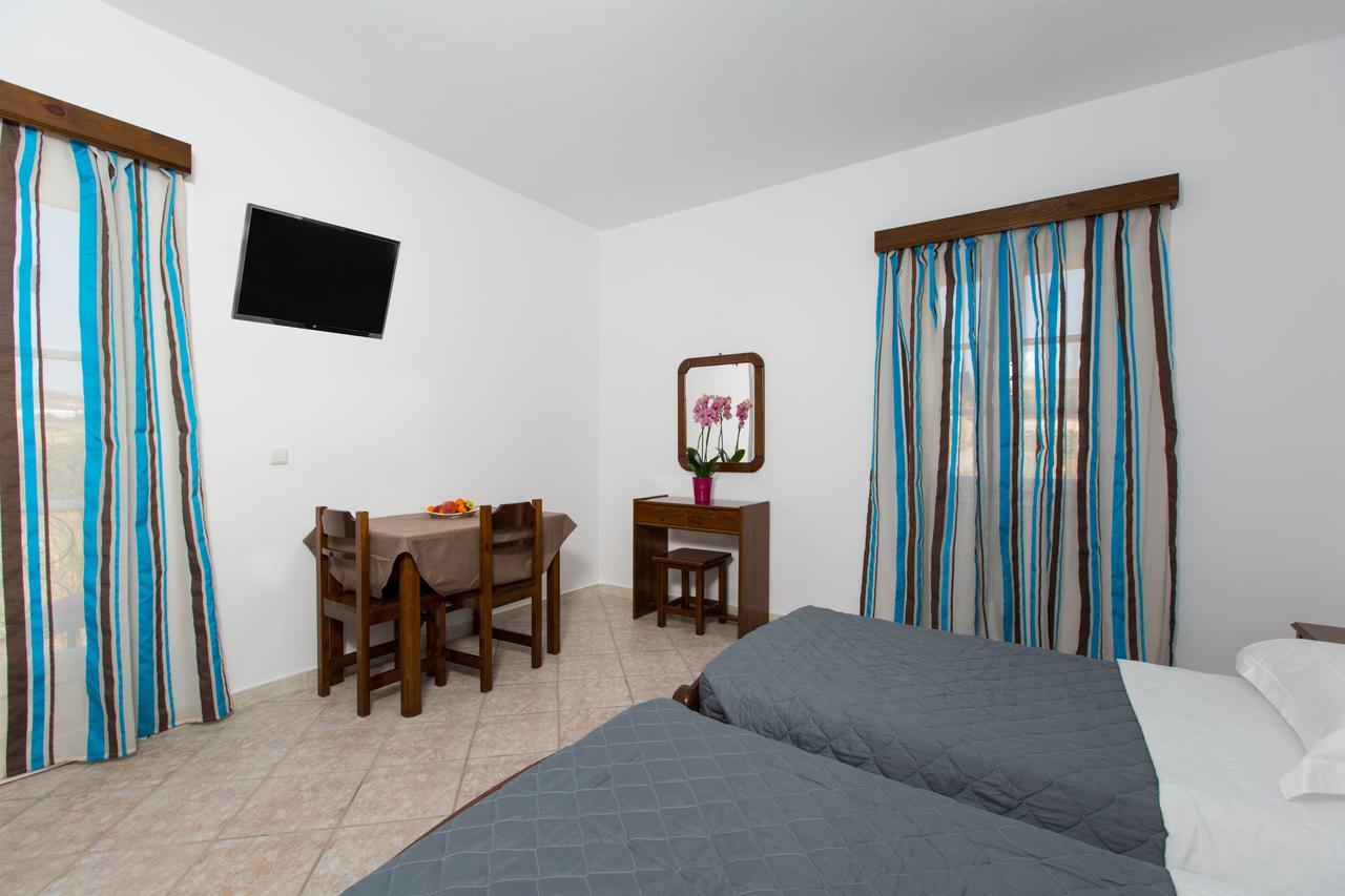 Mylos Hotel Vivlos ภายนอก รูปภาพ