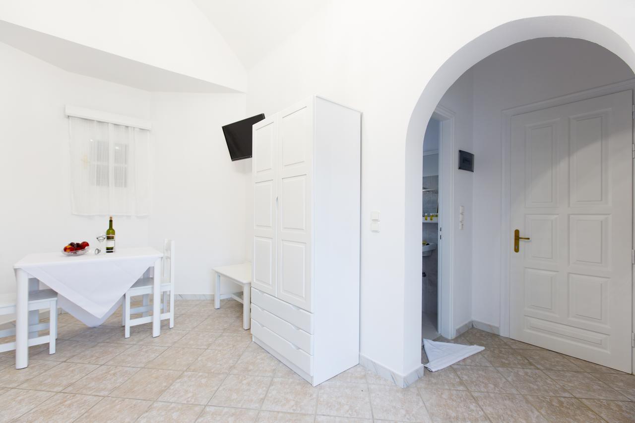 Mylos Hotel Vivlos ภายนอก รูปภาพ
